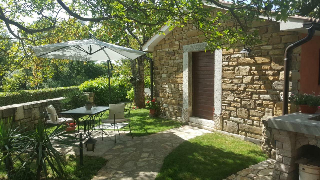 Studio Apartment Cami - Cottage With A Soul Gračišće Exterior foto