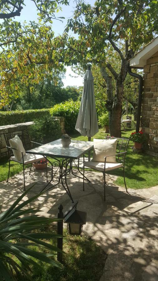 Studio Apartment Cami - Cottage With A Soul Gračišće Exterior foto